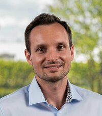 Rainer Scalick ist Produktmanager.