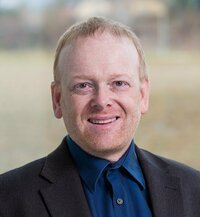 Helmut Schweigreiter ist IT Systembetreuer.