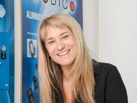 Elisabeth Spineth ist Ihre Ansprechpartnerin in der Auftragsbearbeitung/Materialplanung.