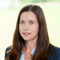 Andrea Karolyi ist Ihre Ansprechpartnerin in der Abteilung Auftragsbearbeitung.