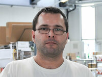 Rudolf Gutschelhoffer ist Lagermitarbeiter.