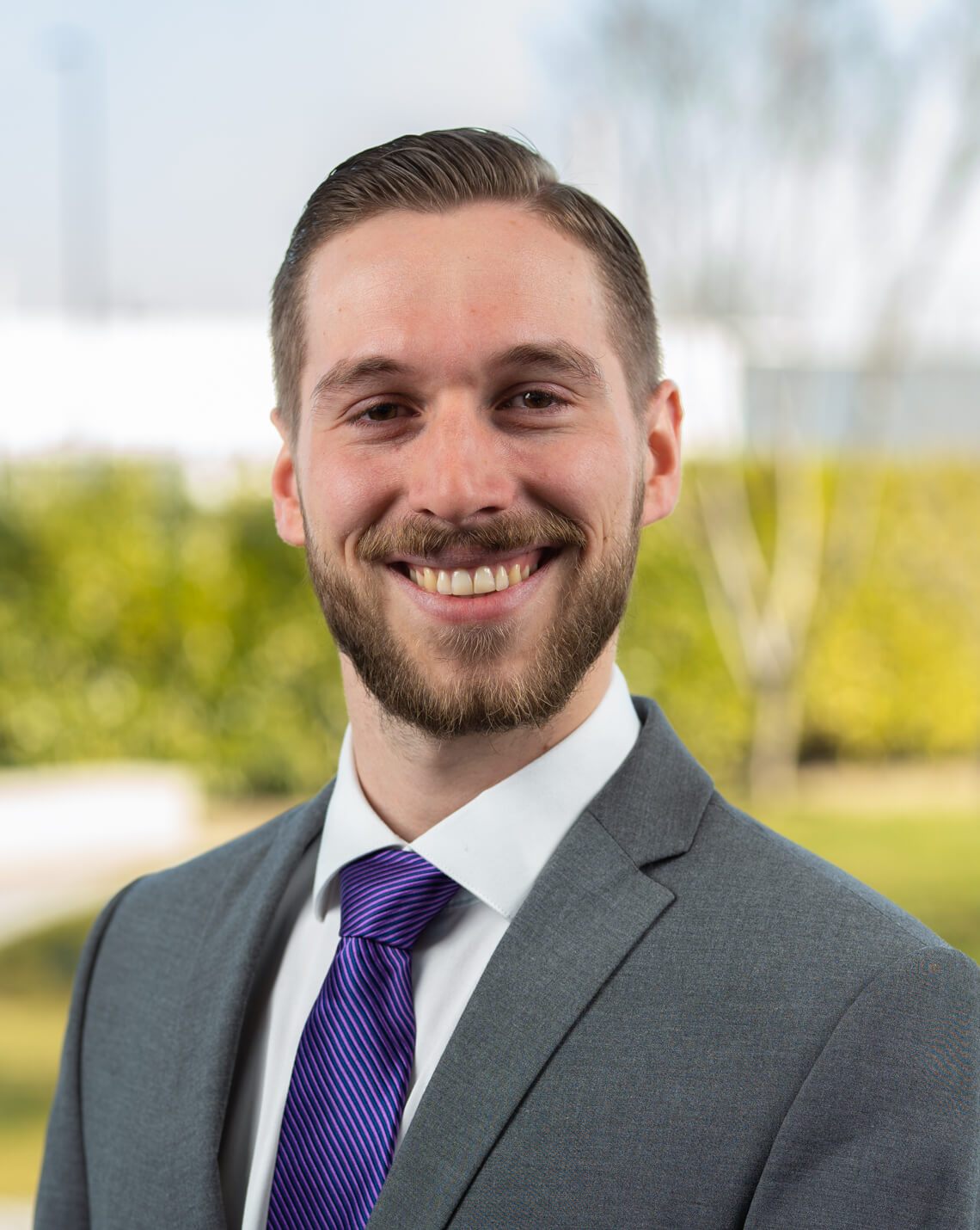 Tim Schmid ist Verkaufsingenieur.